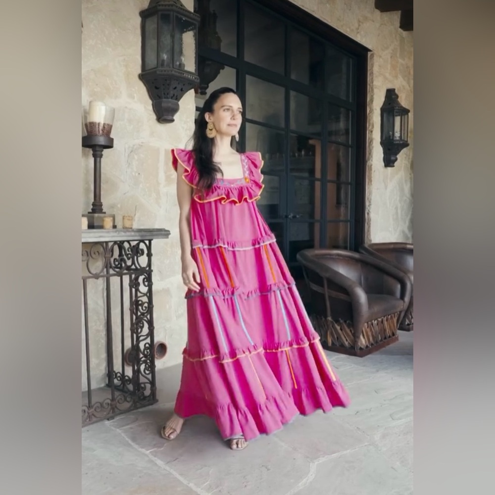 NWT Mi Golondrina, Araceli Rosa y Arroyo